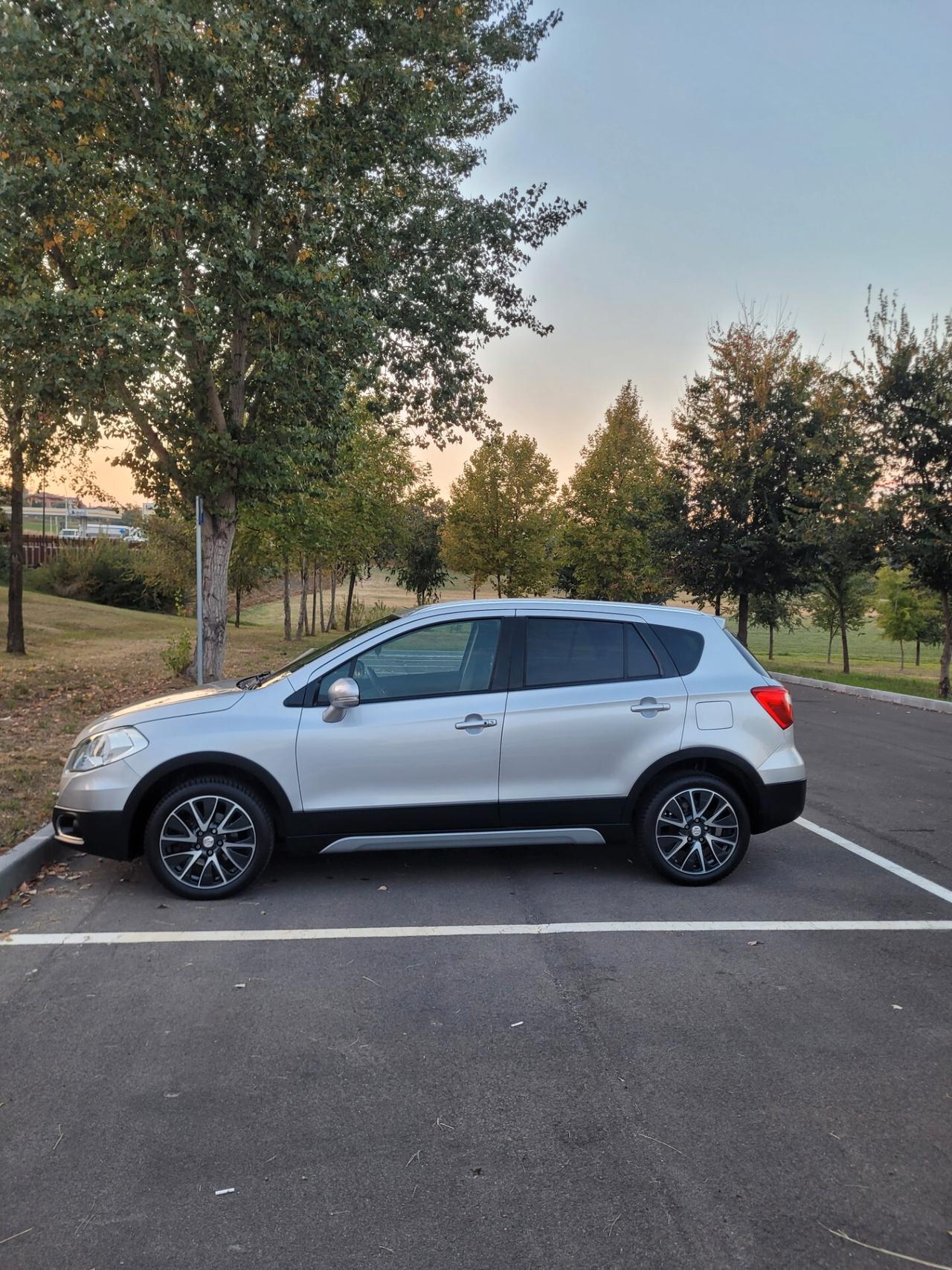 Suzuki S-Cross 1.6 VVT Top