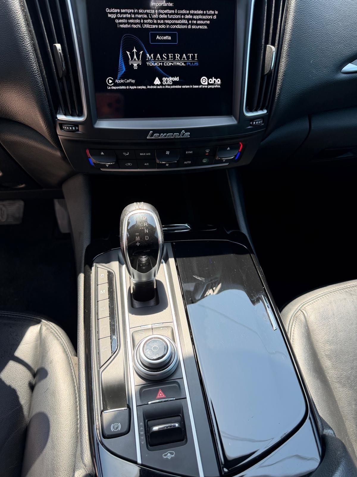 Maserati Levante V6 Diesel 275 CV AWD Granlusso
