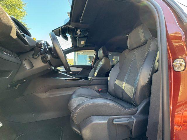 PEUGEOT 5008 BlueHDi 130 EAT8 GT