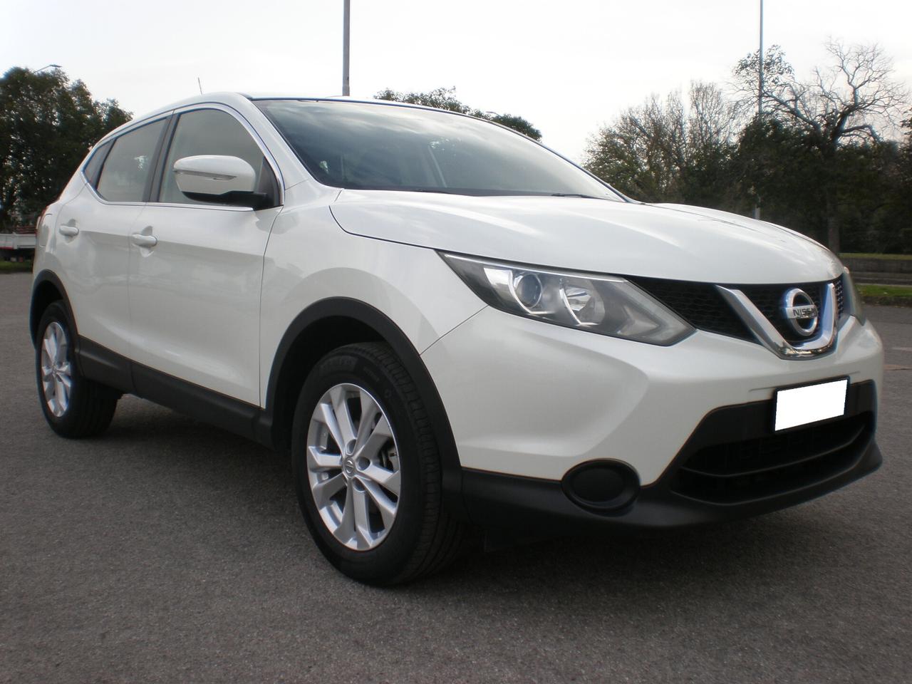 Nissan Qashqai 1.5 td, impeccabile