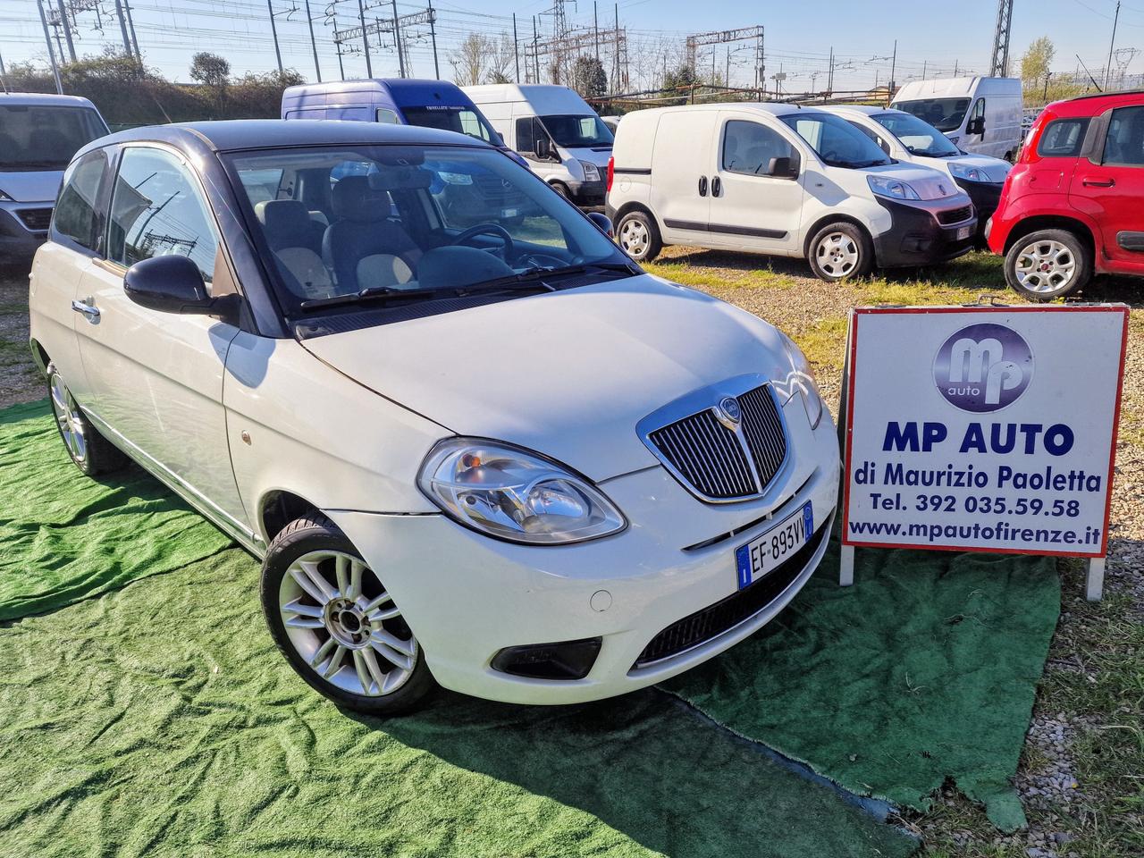 Lancia Ypsilon 1.2 3P BI-COLOR(X NEOPATENTATI)