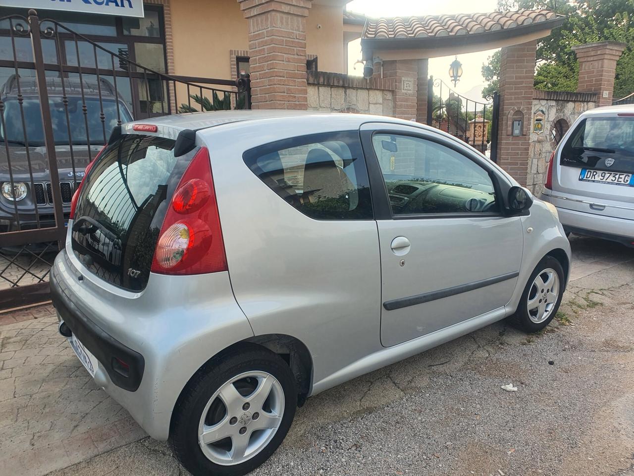 Peugeot 107 1.0 68CV 5p. Sweet Years