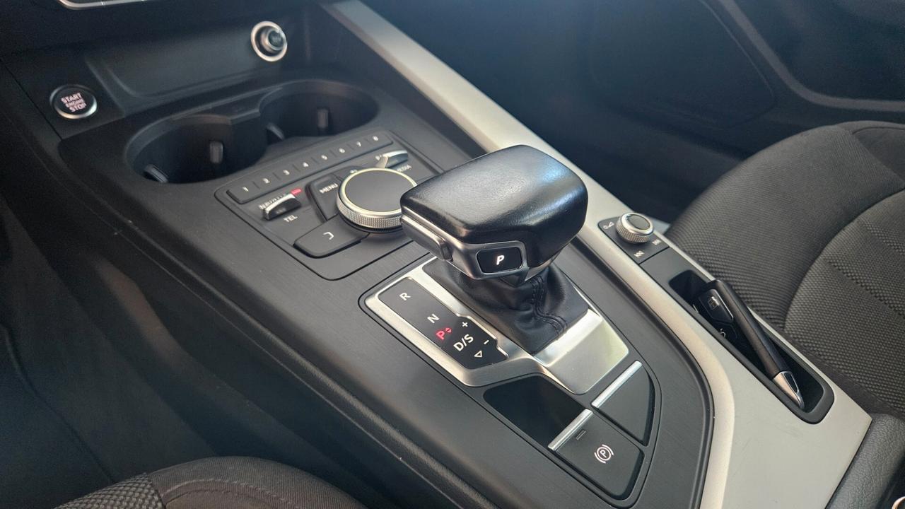 Audi A4 Avant 2.0 TDI 150 CV ultra S tronic