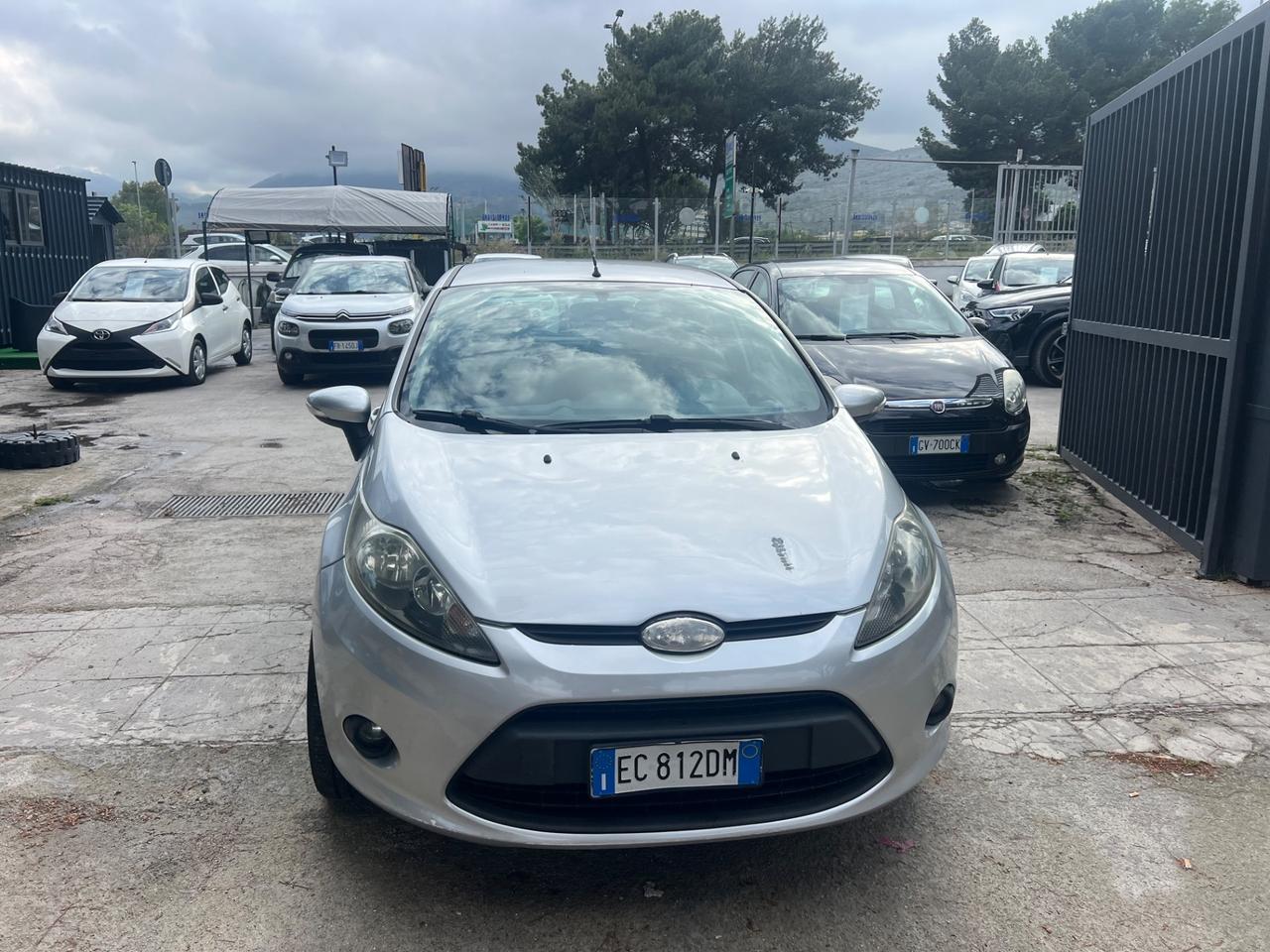 Ford Fiesta 1.4 5 porte Bz.- GPL Titanium
