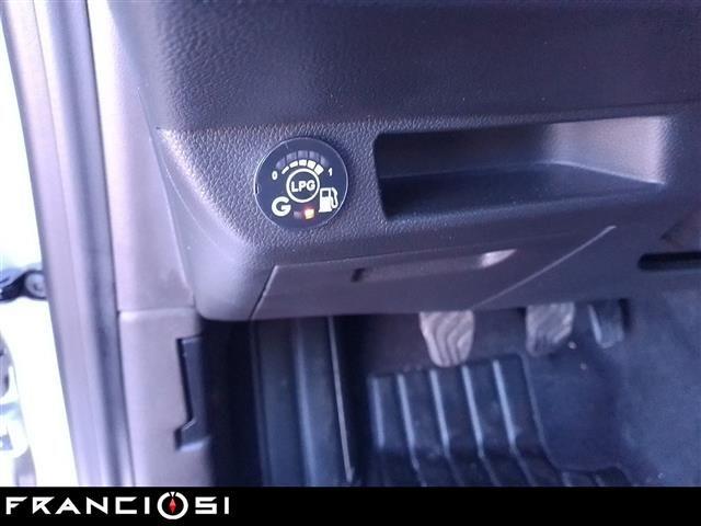 RENAULT Clio 1.0 tce Equilibre Gpl 100cv