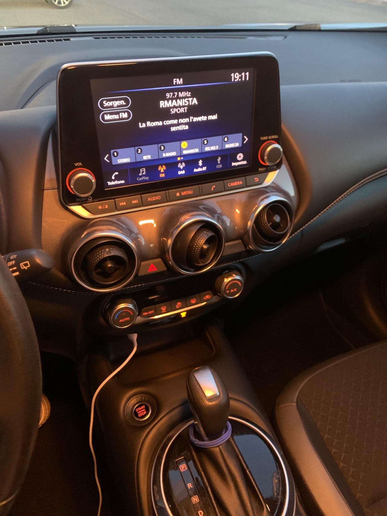 Nissan Juke 1.0 DIG-T 114 CV DCT N-Connecta Unipro Manut. Certificata