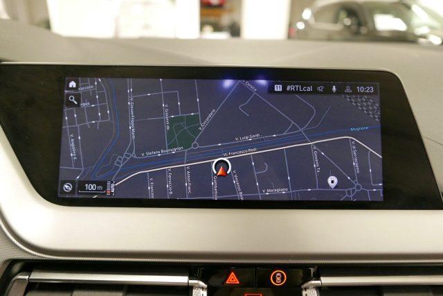 BMW 118 i 5p. Advantage Autom.