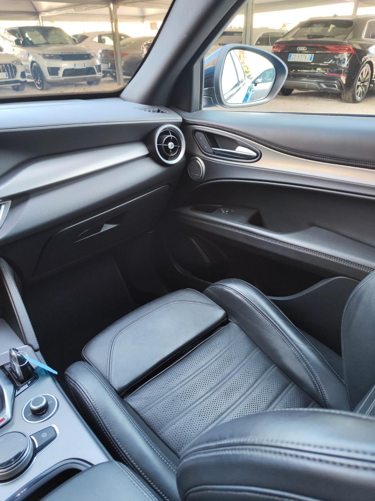 Alfa Romeo Stelvio 2.2 Turbodiesel 210 CV AT8 Q4 Competizione 2023 IVA