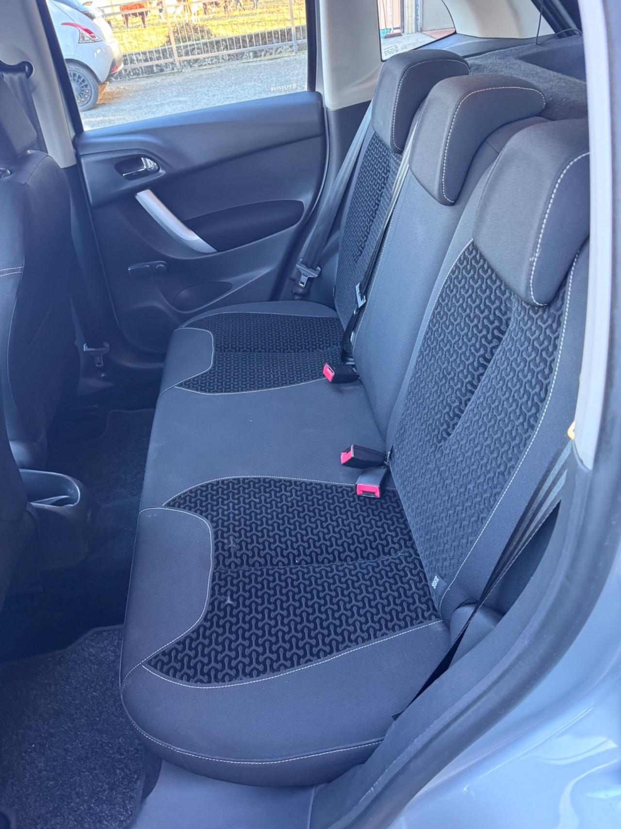 Citroen C3 1.6 HDi 90 Exclusive