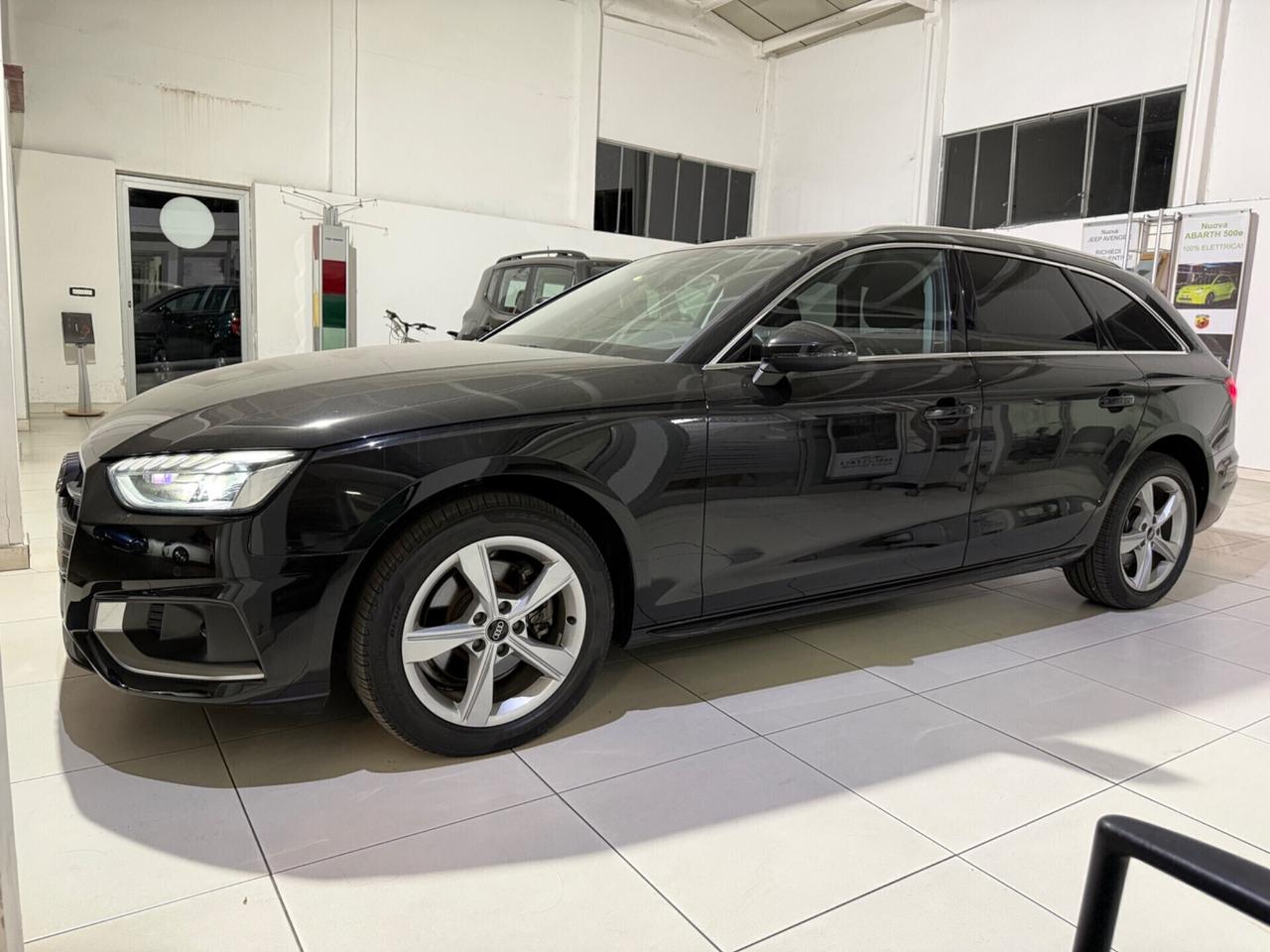AUDI A4 Avant 2.0 TDI 163 CV Mild-Hybrid LEDMatrix