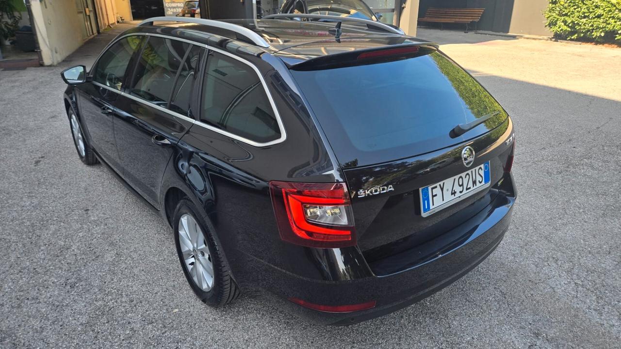 Skoda Octavia 1.5 DSG Wagon Executive G-Tec Metano