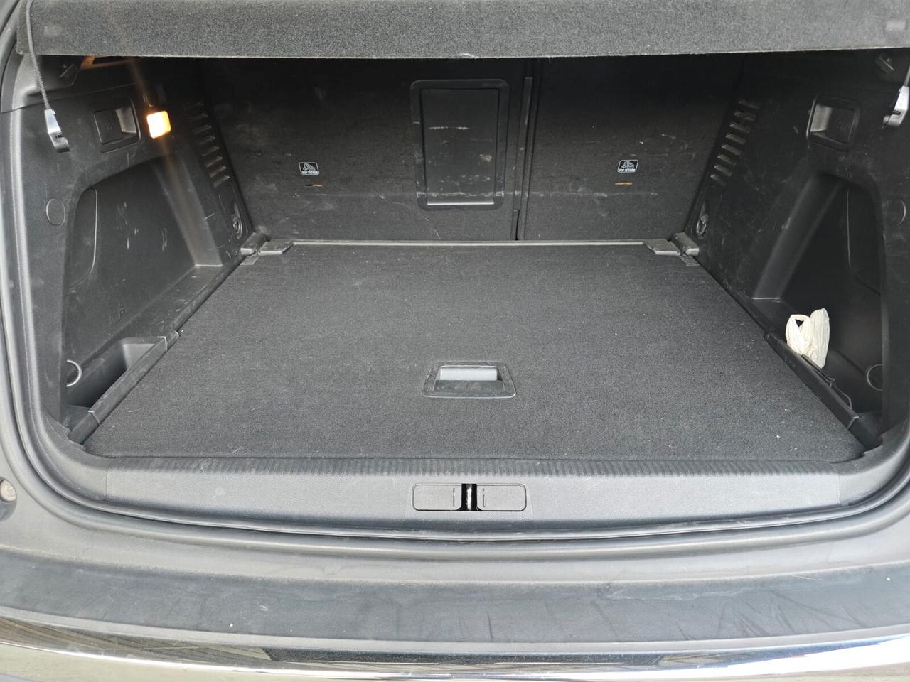 Peugeot 3008 BlueHDi 130 S&S Allure