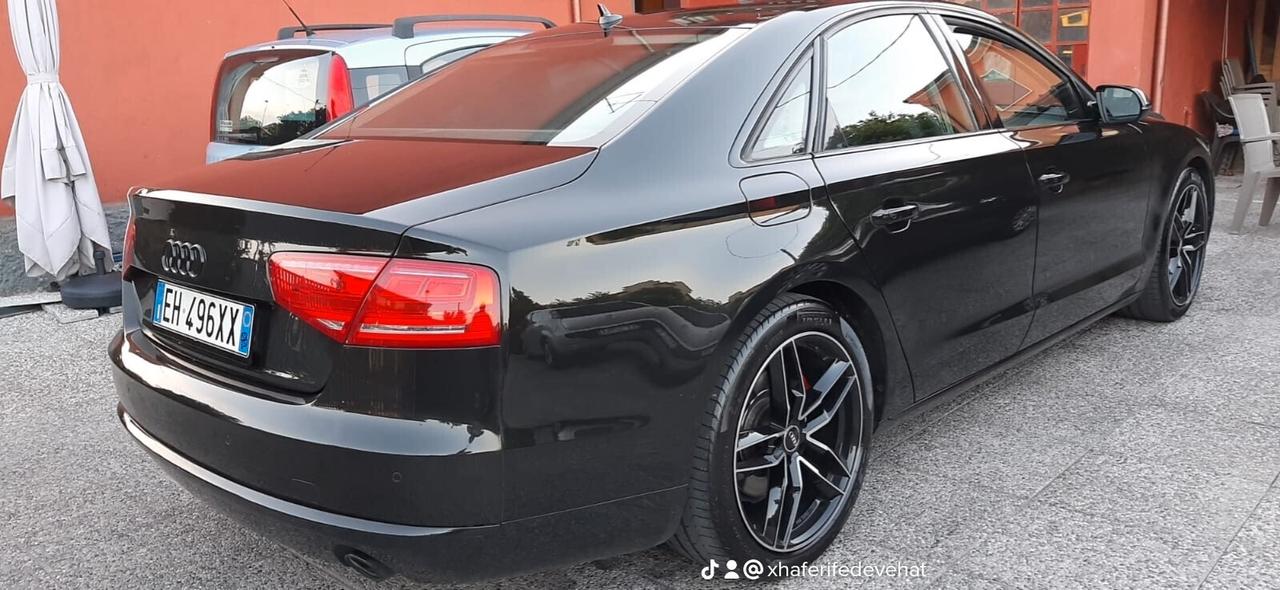 Audi A8 3.0 TDI 250 CV quattro tiptronic