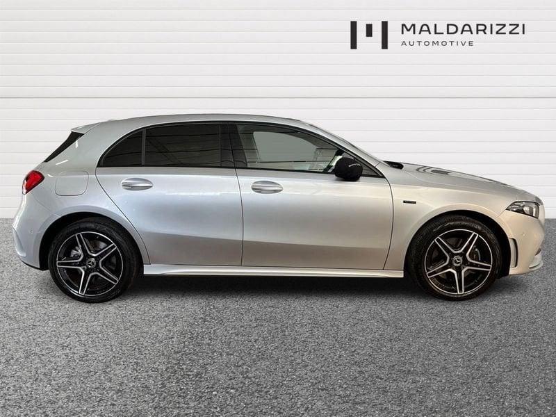 Mercedes-Benz Classe A - W177 2018 A 250 e phev (eq-power) Premium Plus edition auto