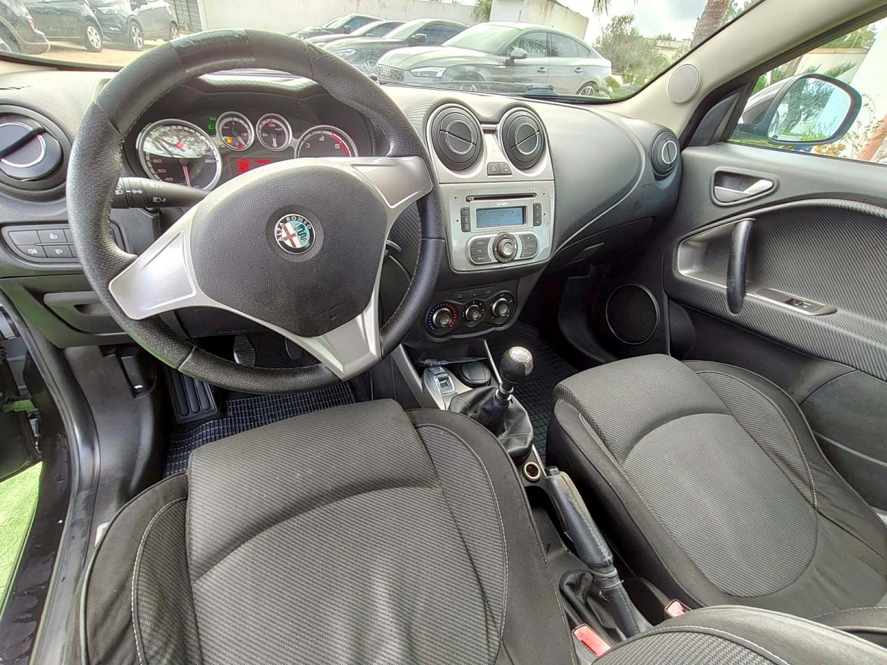 Alfa Romeo MiTo 1.6 JTDm 16V Distinctive Sport Pack - 2009