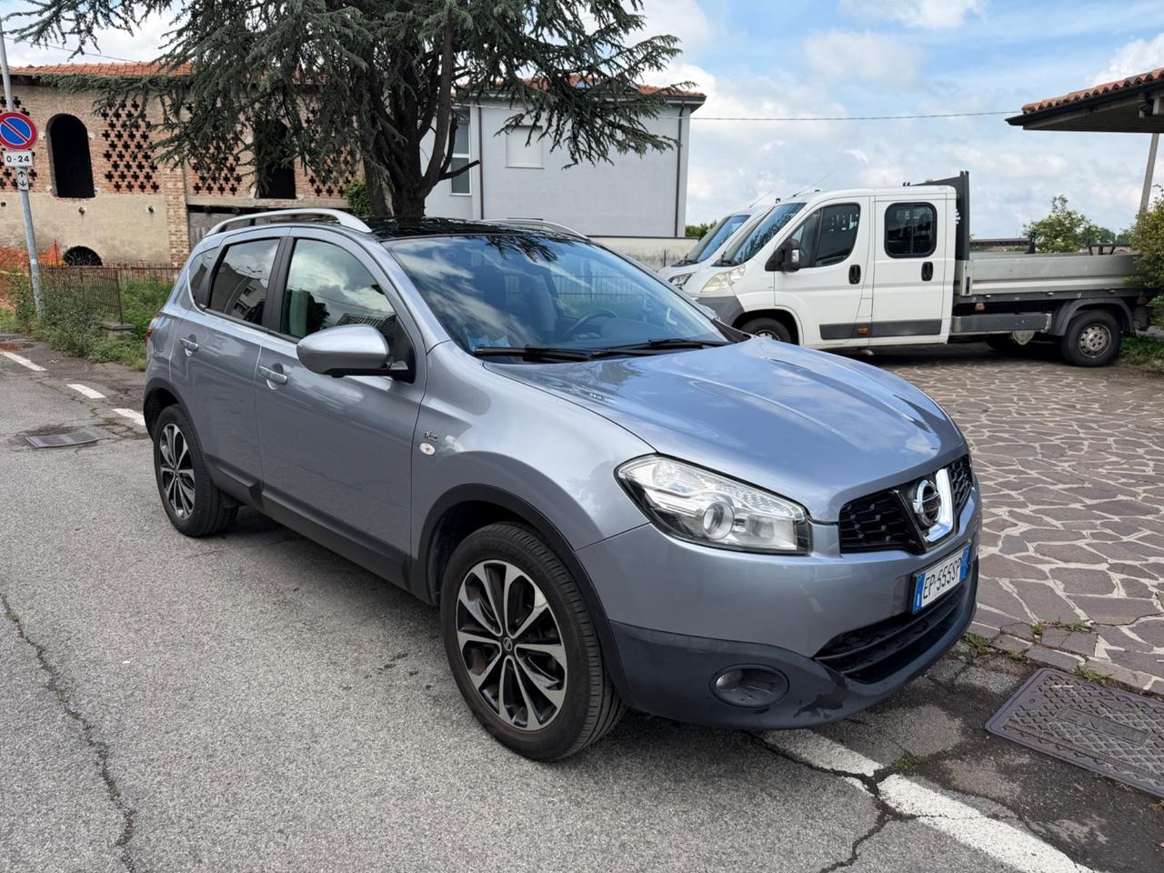 Nissan Qashqai 1.5 dCi DPF Tekna