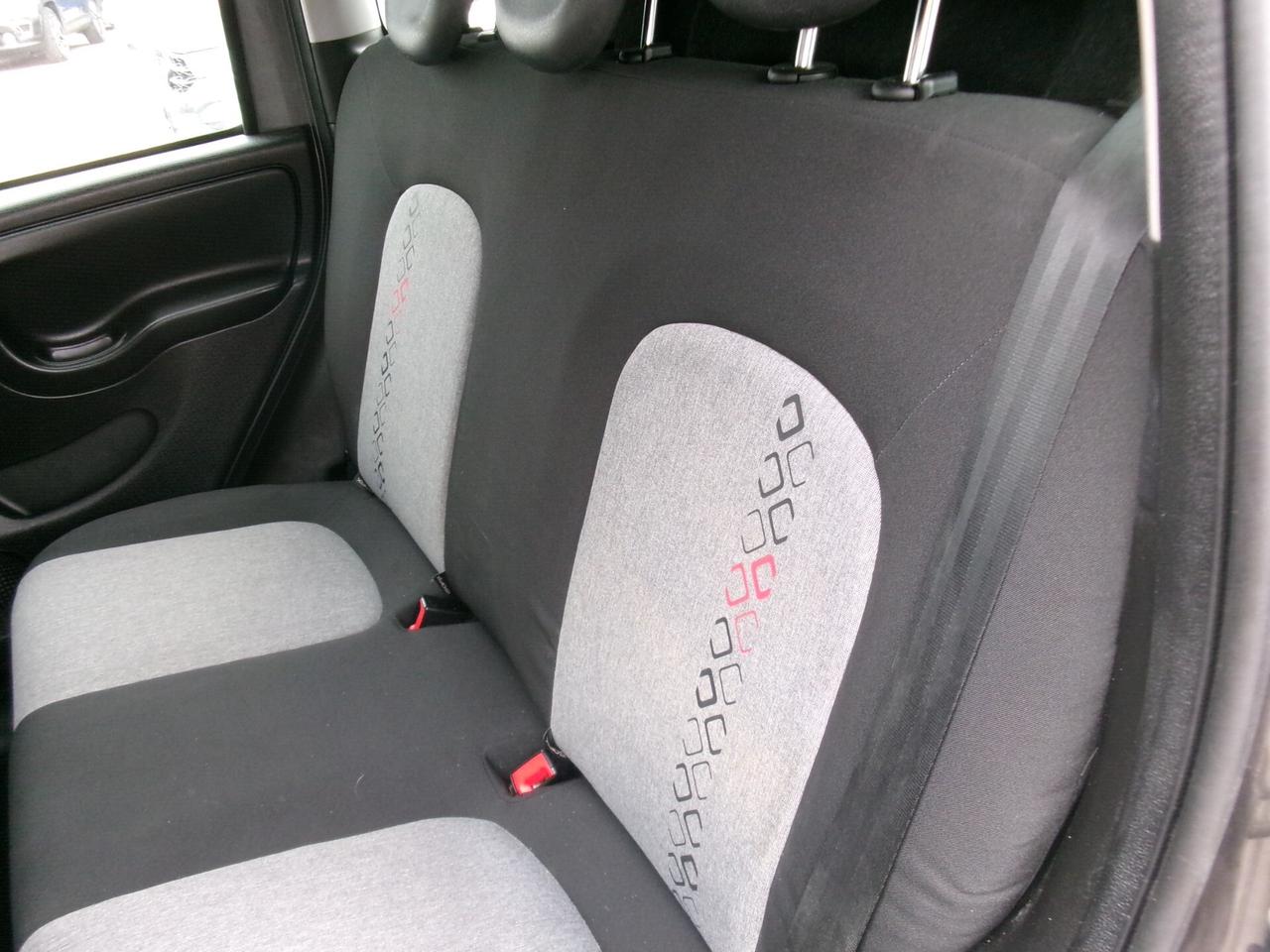 Fiat Panda 1.2 LOUNGE E6 BENZINA 82000 KM +600.00 GPL