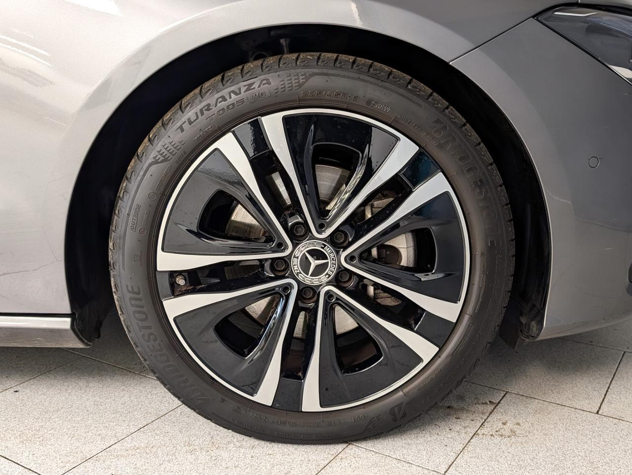 Mercedes-Benz 180 Automatic Progressive Advanced