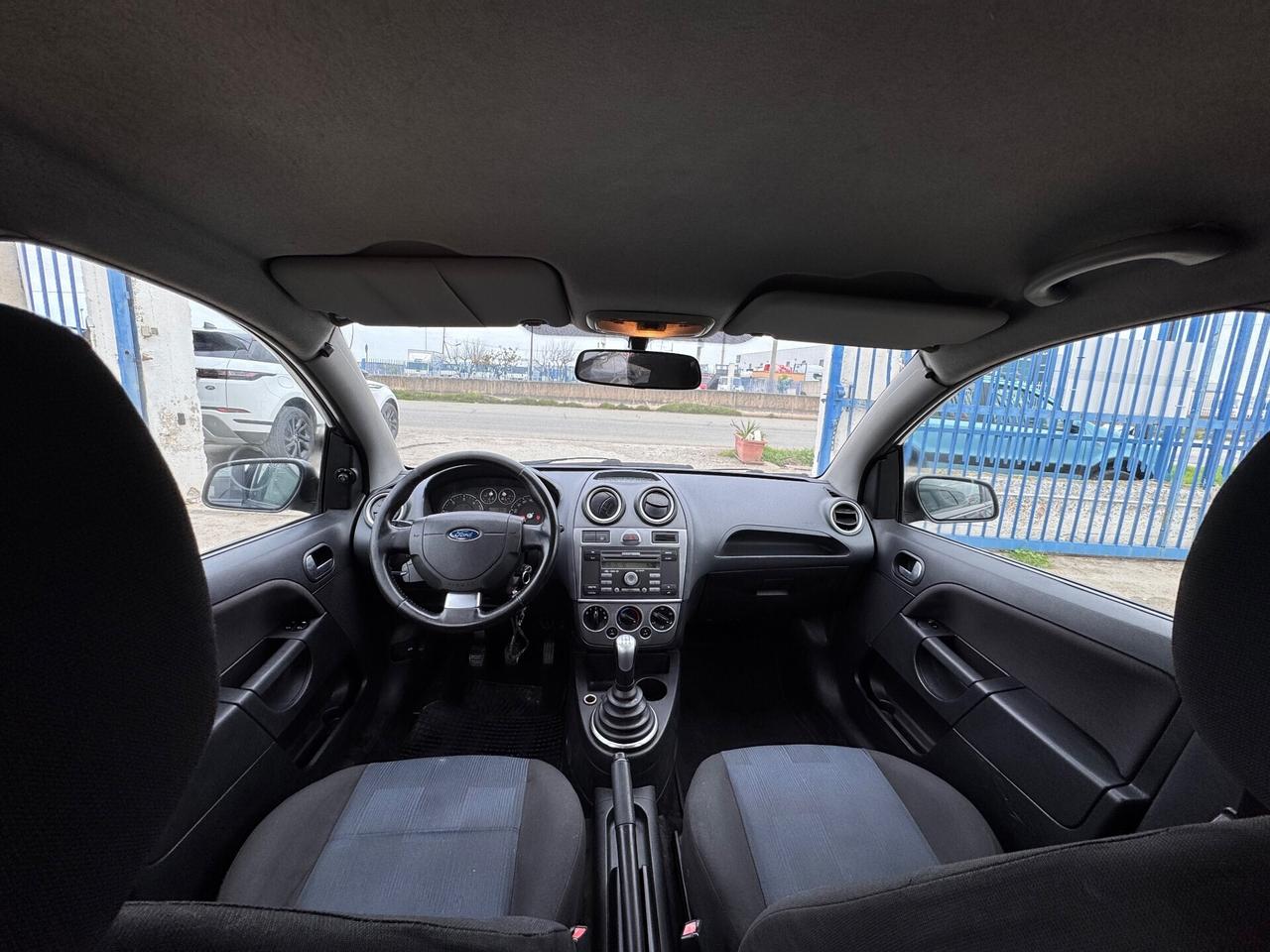 Ford Fiesta 1.4 TDCi 5p. Titanium