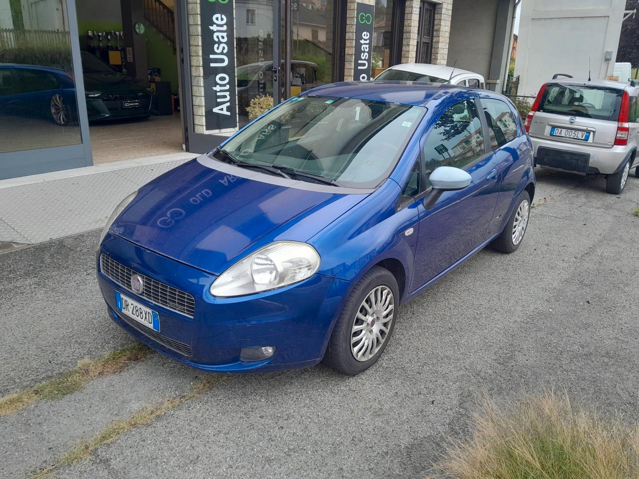 Fiat Grande Punto Grande mjt neopatentati