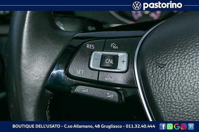 Volkswagen Golf 2.0 TDI 5p. Highline - Rear Assist
