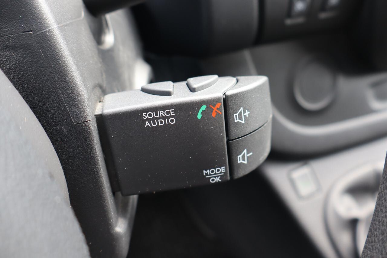 RENAULT TRAFIC T29 2.0 DCI 145 CV L2 H2 TETTO ALTO DOPPIA PORTA