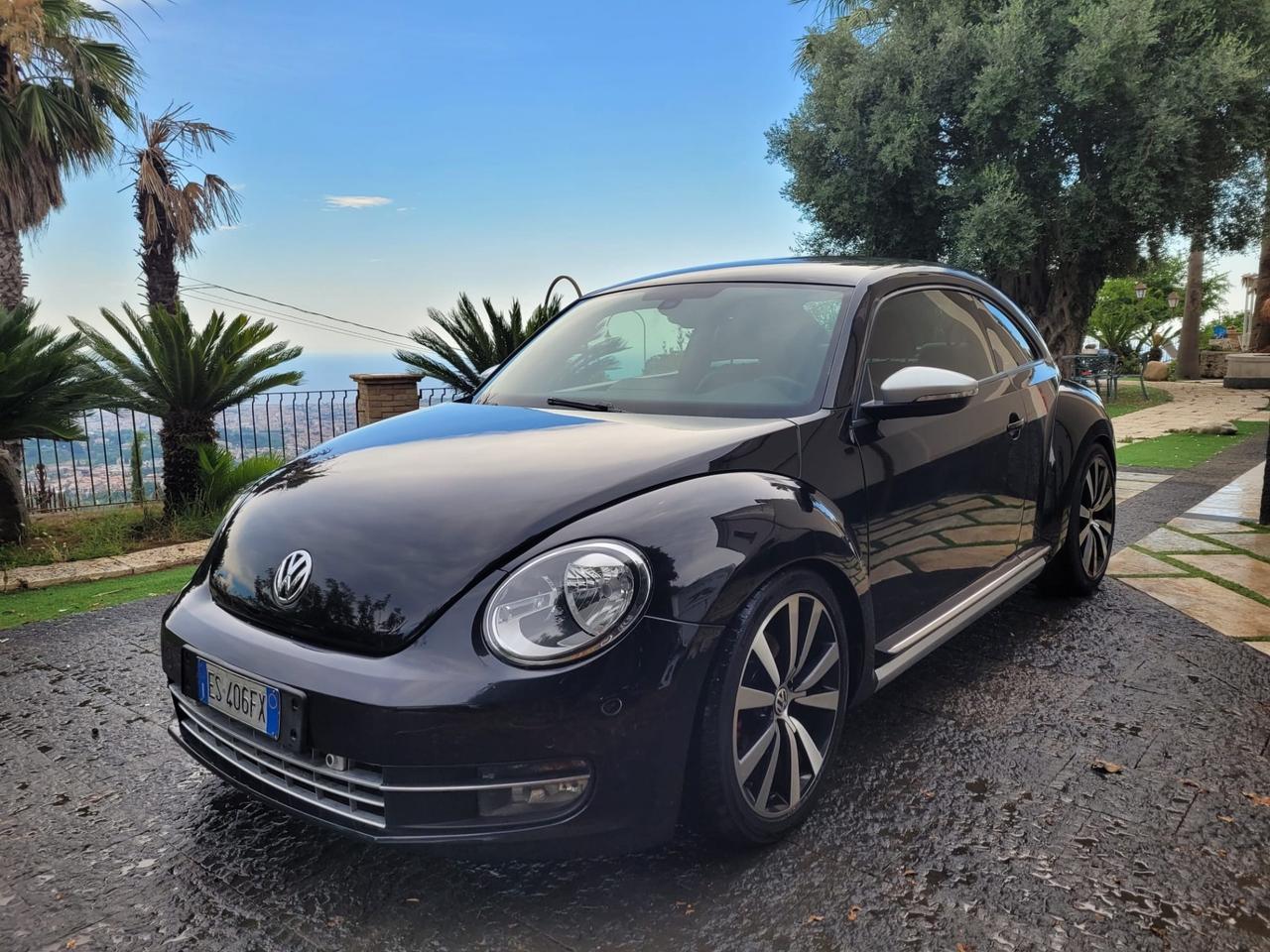 Volkswagen Maggiolino 2.0 TSI DSG Sport