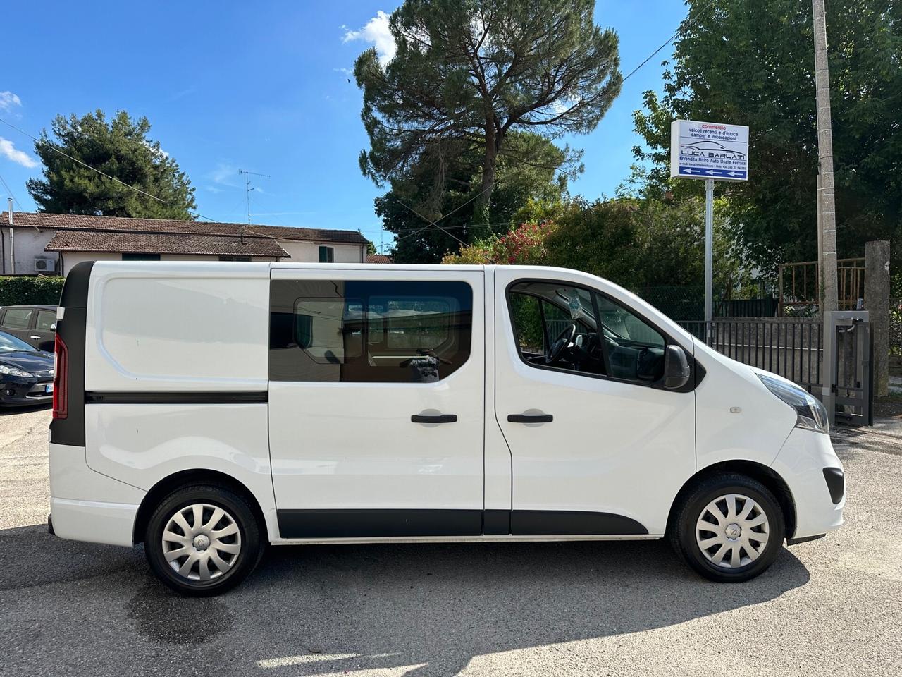 Opel Vivaro 1.6 CDTi Combi 6 posti Autocarro