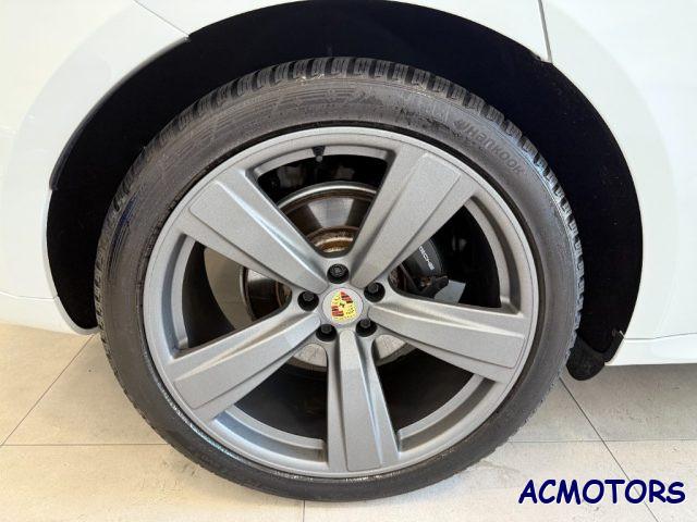 PORSCHE Macan 2.0 T