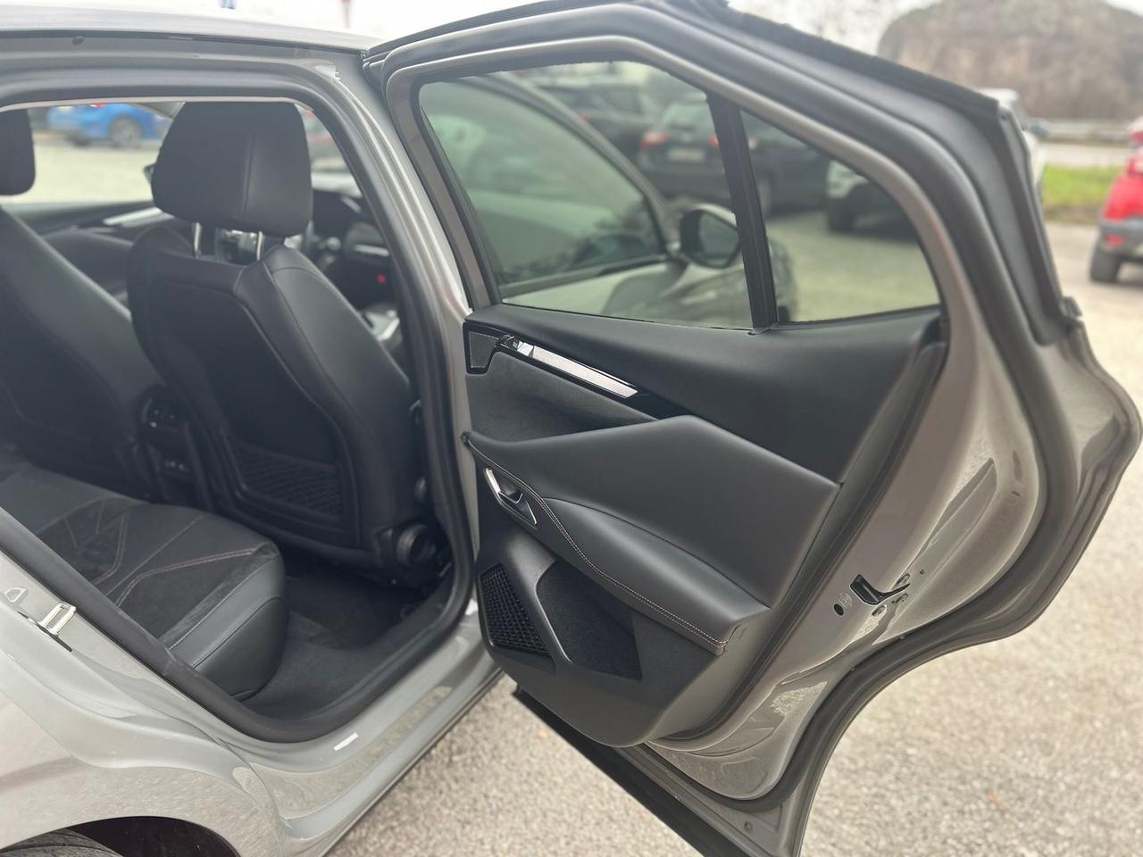 DS DS4 Performance Line+ 1.6 Puretech 180 #8260