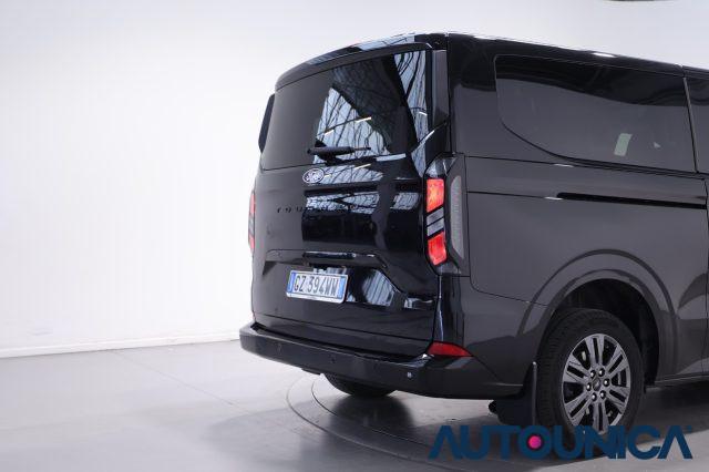 FORD Tourneo Custom 320 2.0 ECOBLUE 170CV AUTOMATICO PL TITANIUM