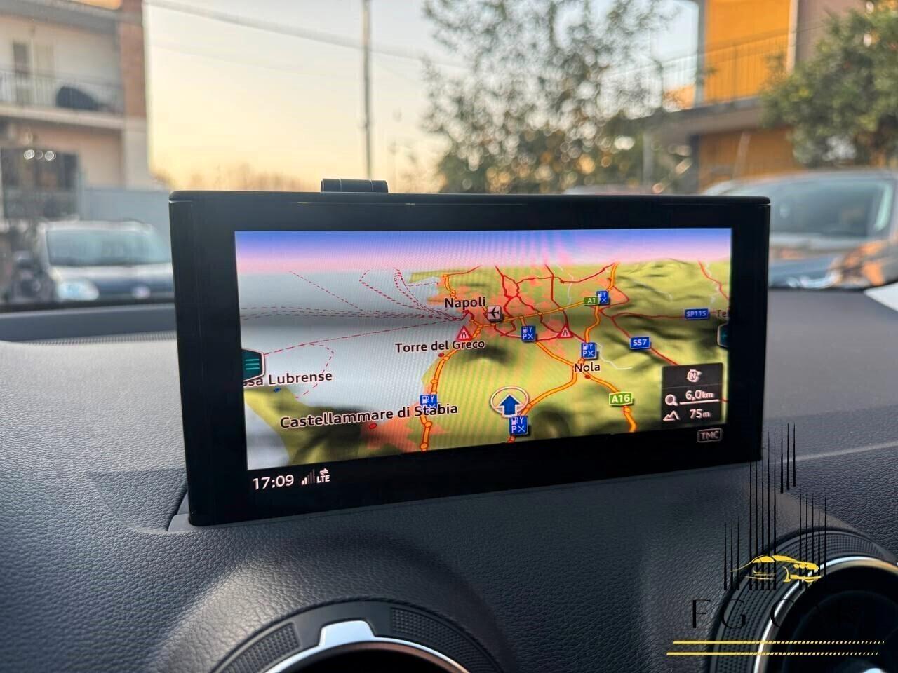 Audi Q2 35 TFSI S tronic Identity Black 11/2022