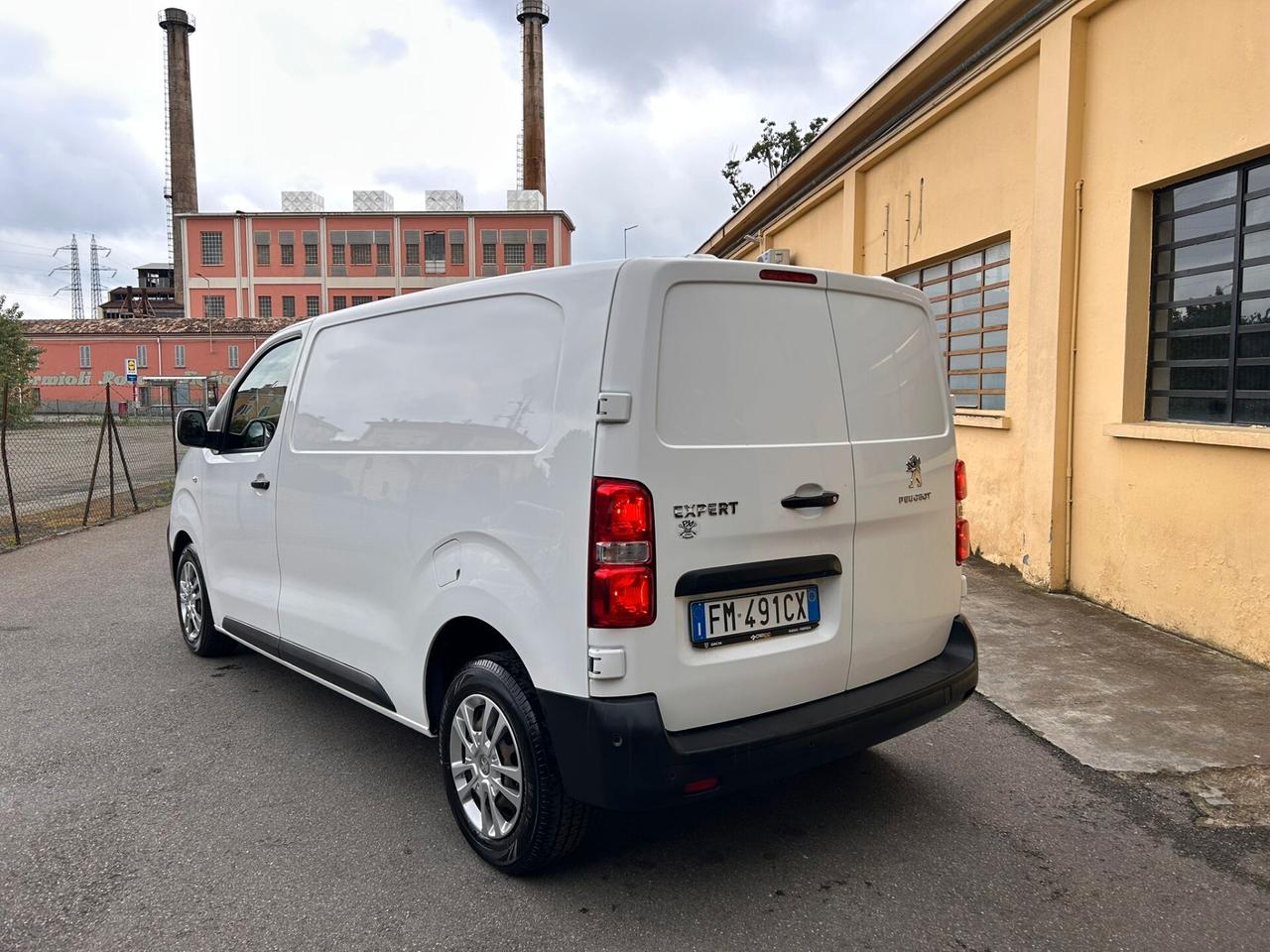 Peugeot Expert BlueHDi 2017 120 PL-TN 160.000 KM