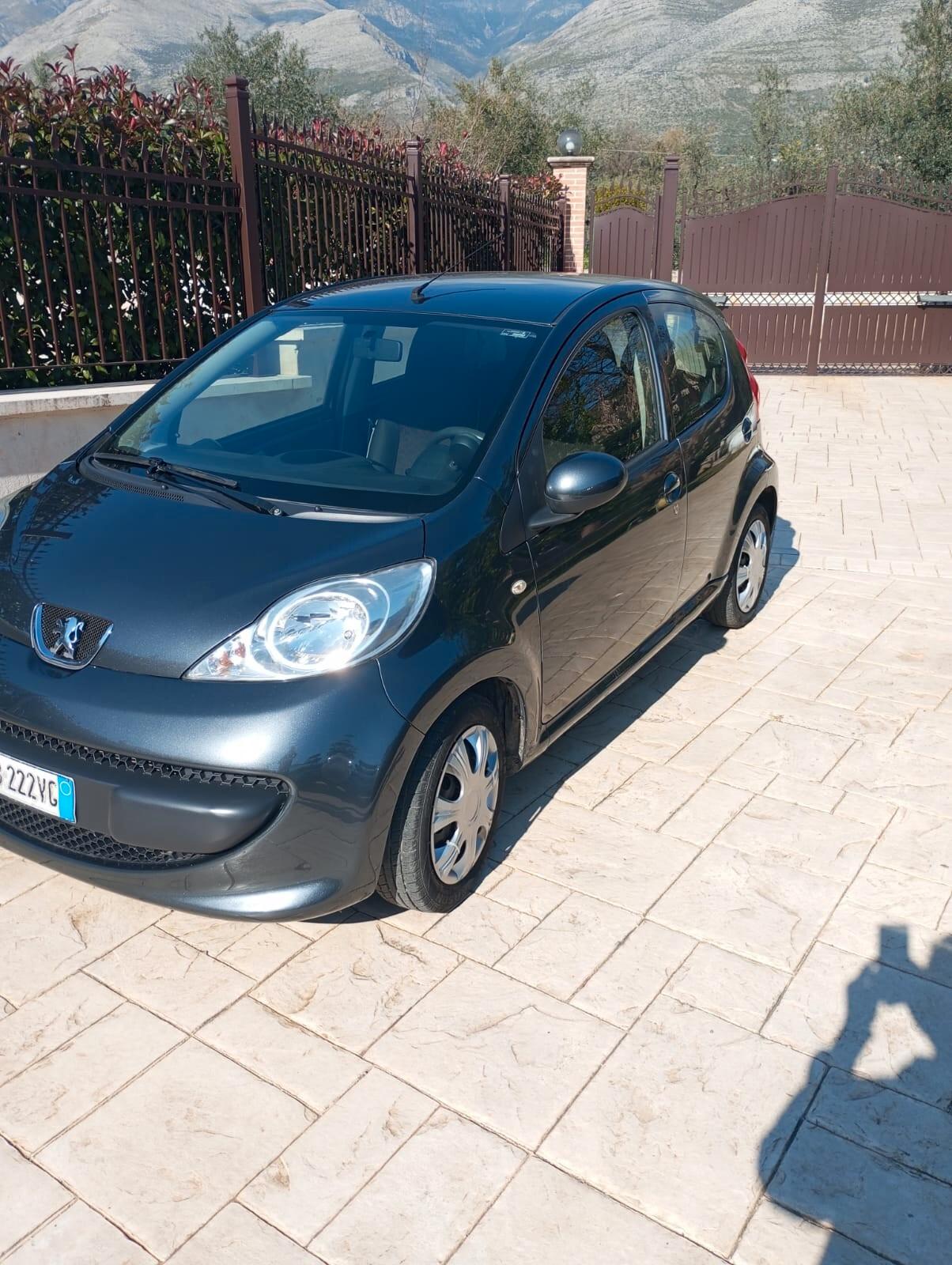 Peugeot 107 1.0 68CV 5p. Sweet Years