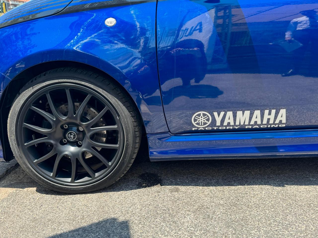 Abarth 595 1.4 Turbo T-Jet 165 CV Monster Energy Yamaha