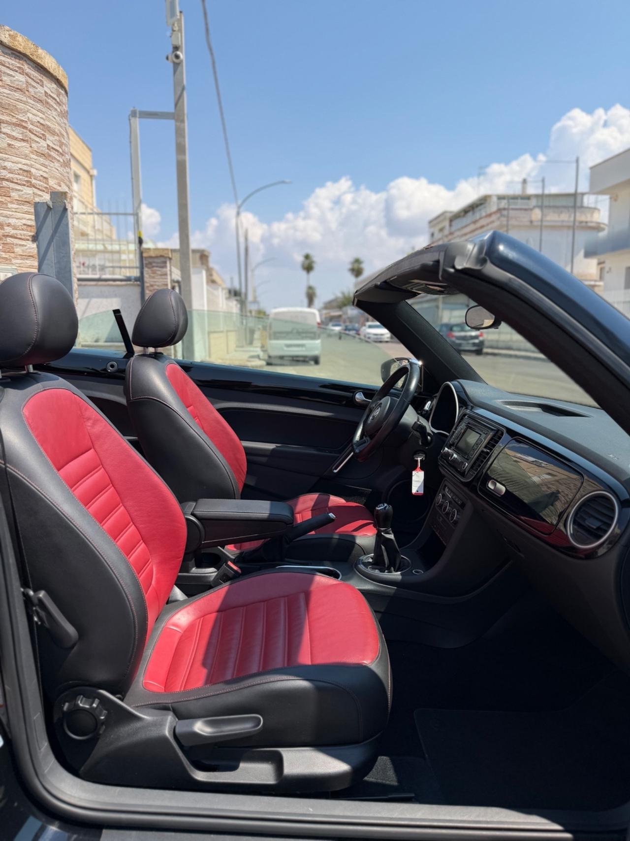 Volkswagen Maggiolino Cabrio 1.6 TDI 50’s ANNIVERSARY EDITION-2013/NAVI/CLIMA/17”