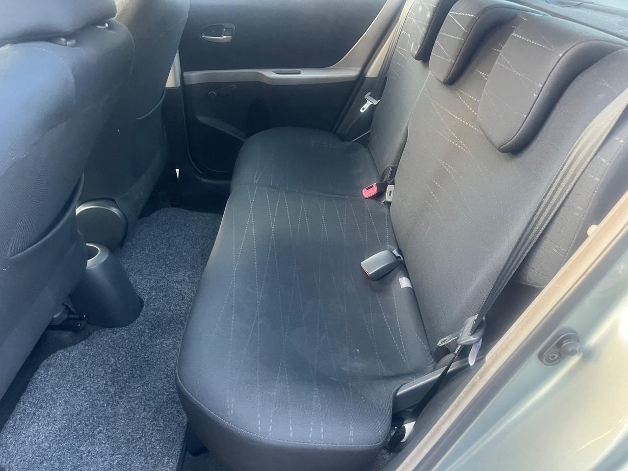 Toyota Yaris 1.3 5 porte Sol