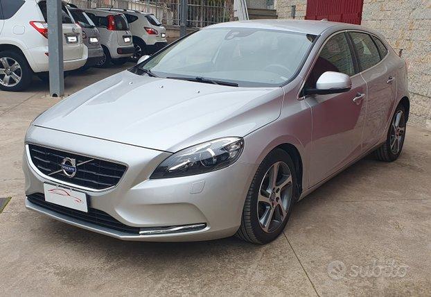 VOLVO V40 1.6 TDI 120 cv