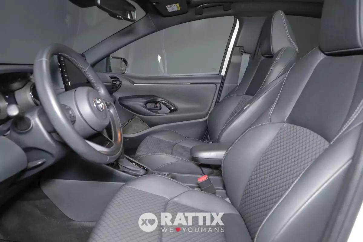Toyota Yaris 1.5 Hybrid Lounge + tetto panoramico