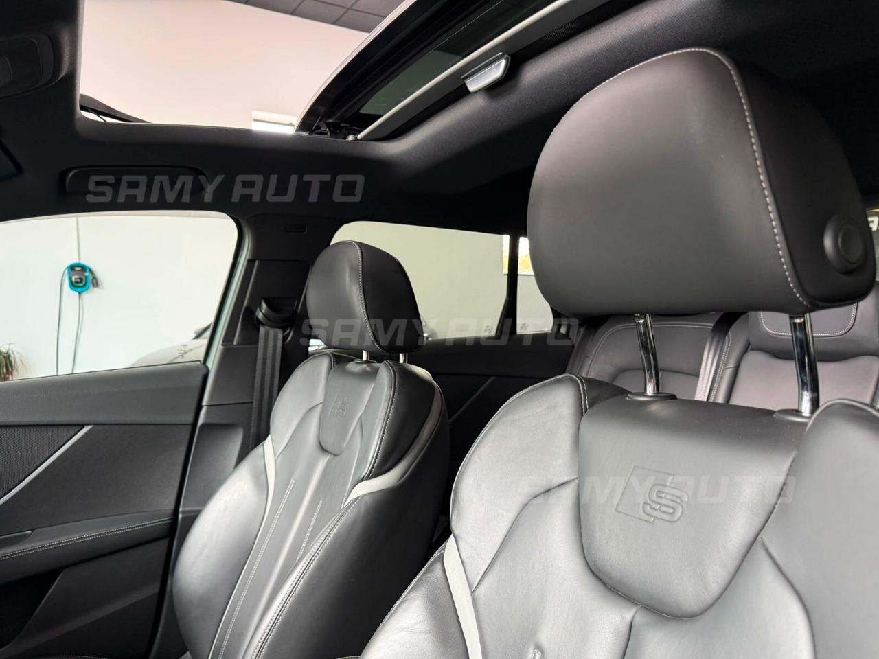 Audi Q2 SQ2 TFSI quattro S tronic sport attitude