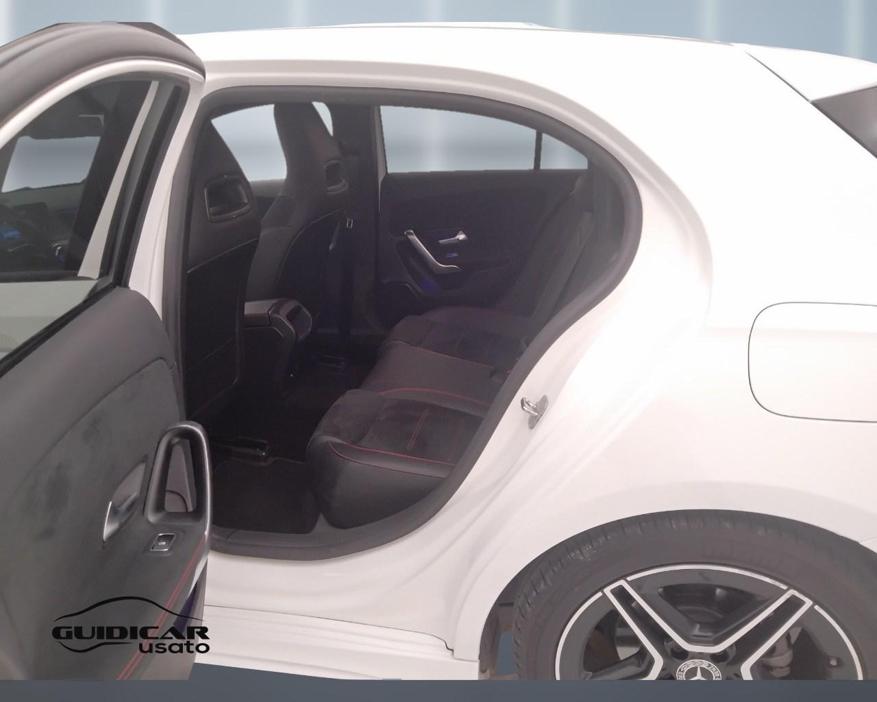 Mercedes-Benz Classe A - W177 2018 - A 180 d Premium auto