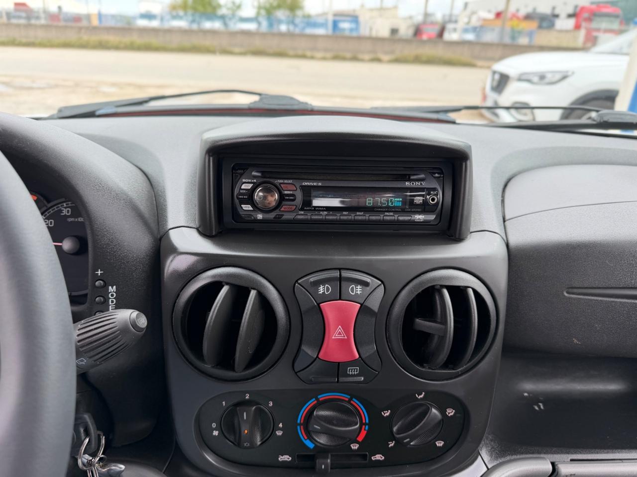 Fiat Doblò 1.3 Mjt Tetto alto “ALLESTIMENTO DISABILI”