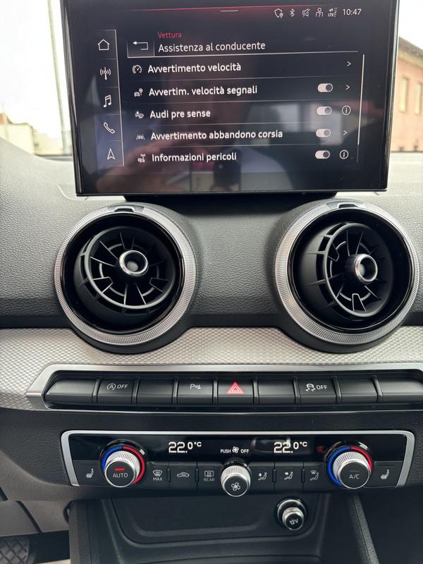 Audi Q2 30 1.0 tfsi S line edition LED-NAVI-CAM-18"