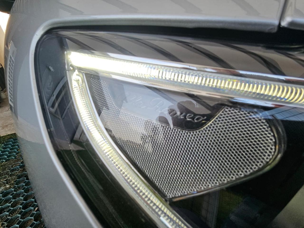 Alfa Romeo Stelvio 2.2 Turbodiesel 210 CV AT8 Q4 Veloce