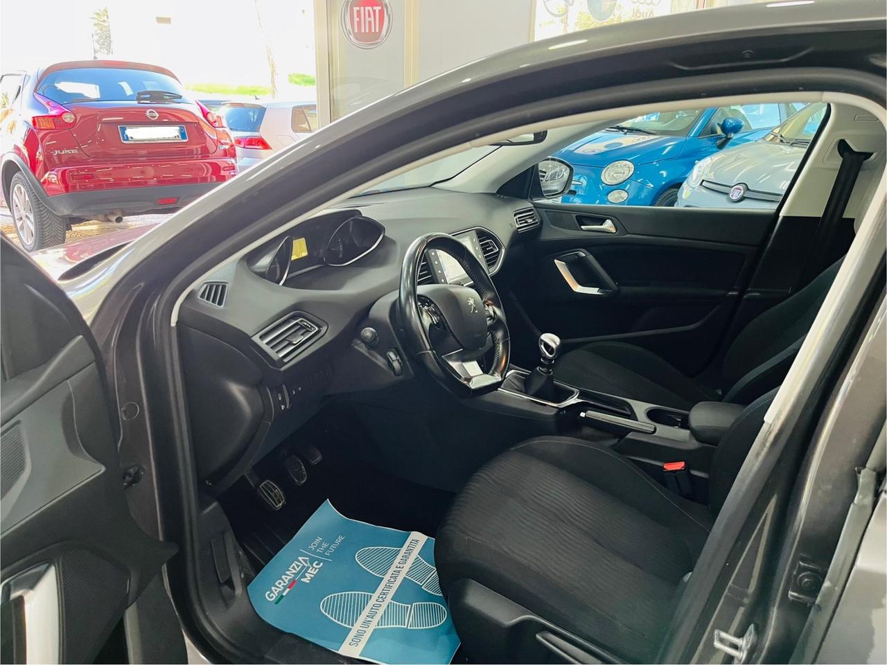 Peugeot 308 1.6 BlueHDi 120cv anno 2016