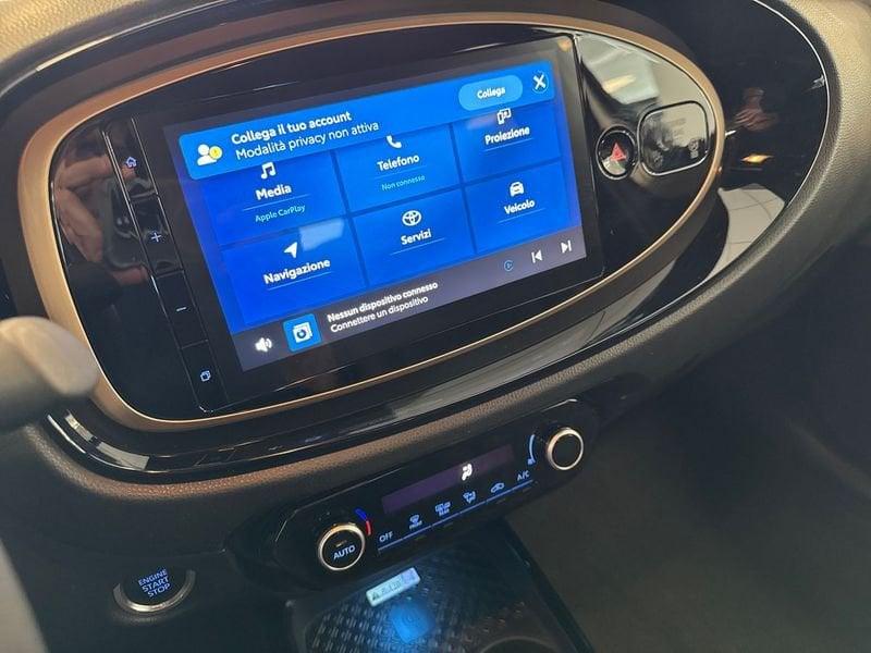Toyota Aygo X 1.0B (72 CV) Lounge S-CVT