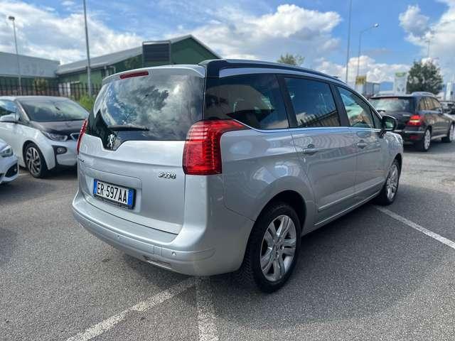 Peugeot 5008 1.6 thp 16v 7 POSTI