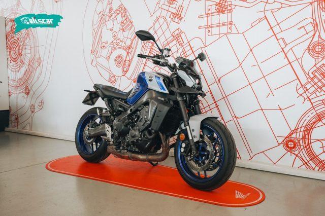 YAMAHA MT-09 MT-09