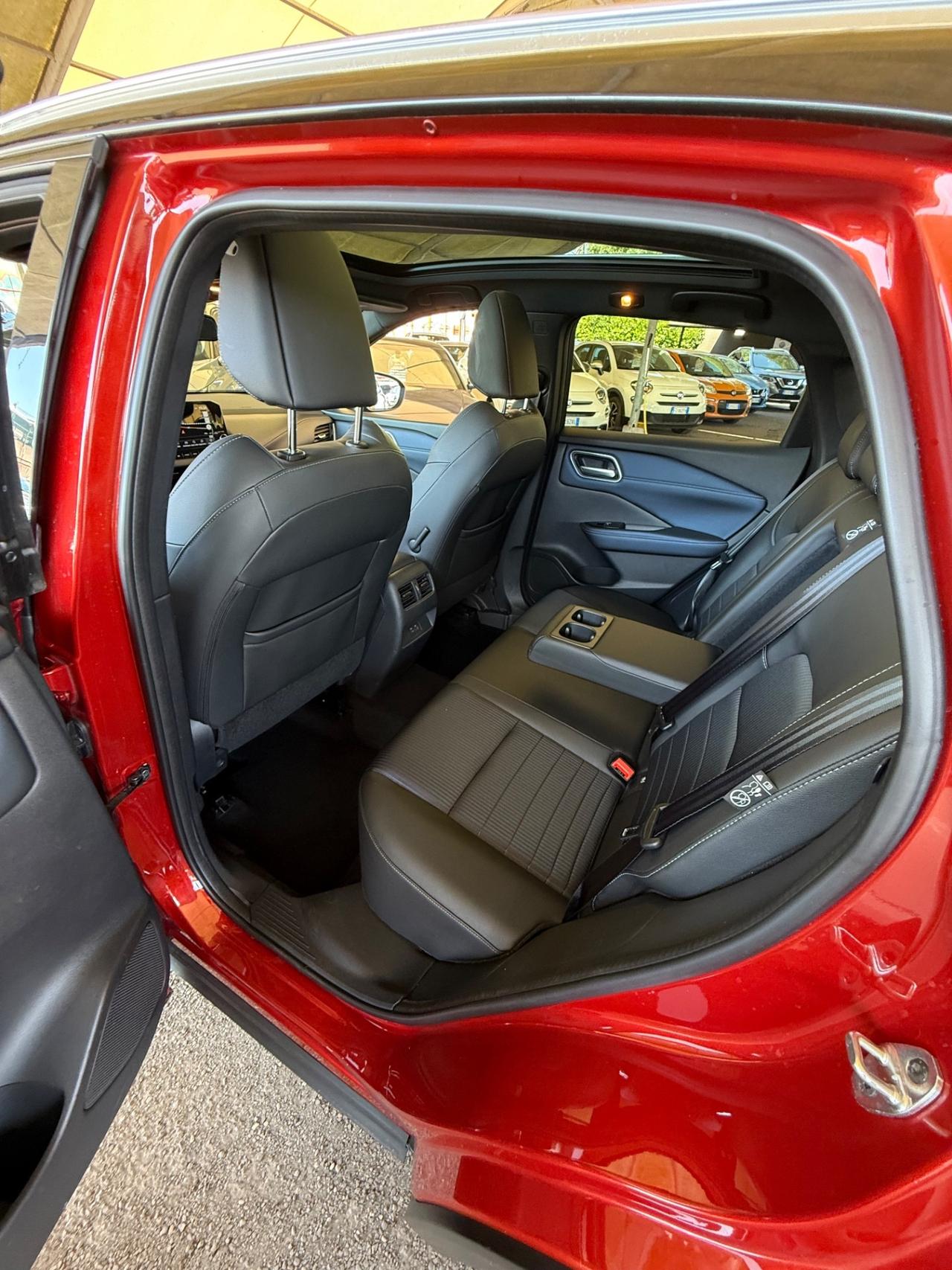 Qashqai MHEV 140 CV Tekna-unipro-rate