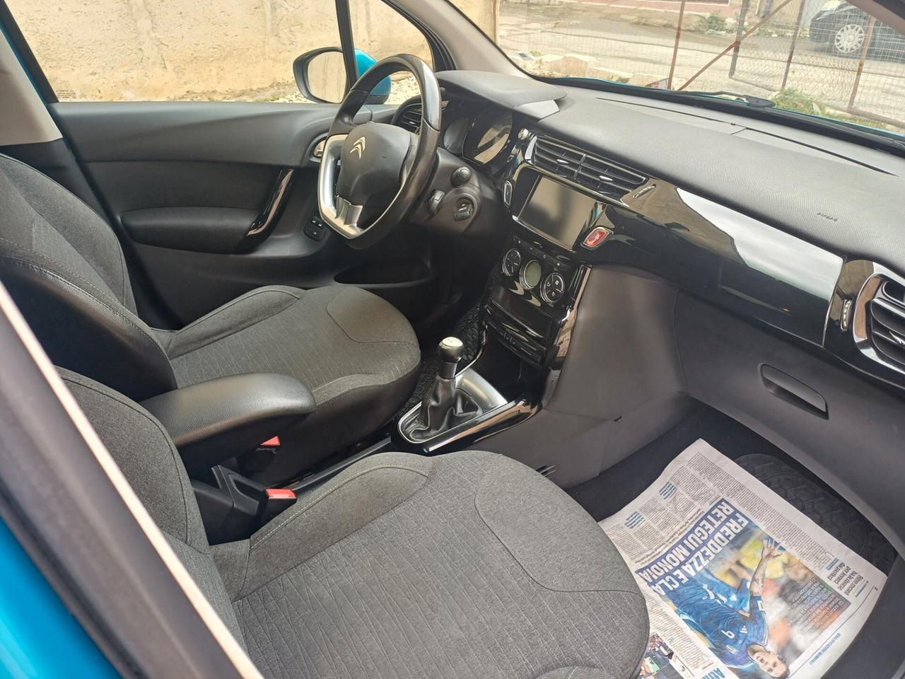 Citroen C3 PureTech 82 Live Edition